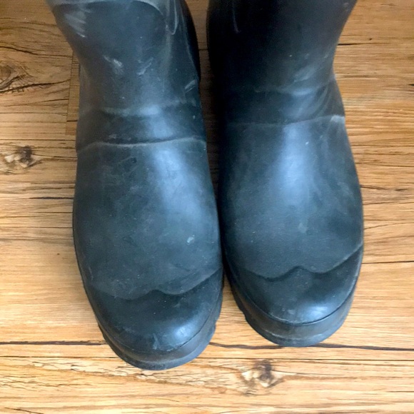 Original Tall Matte Hunter Rain Boots - Picture 2 of 4